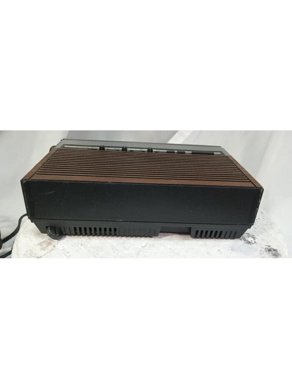 GE General Electric 7-4655A AM/FM Clock Radio Walnut Grain Vintage Tested